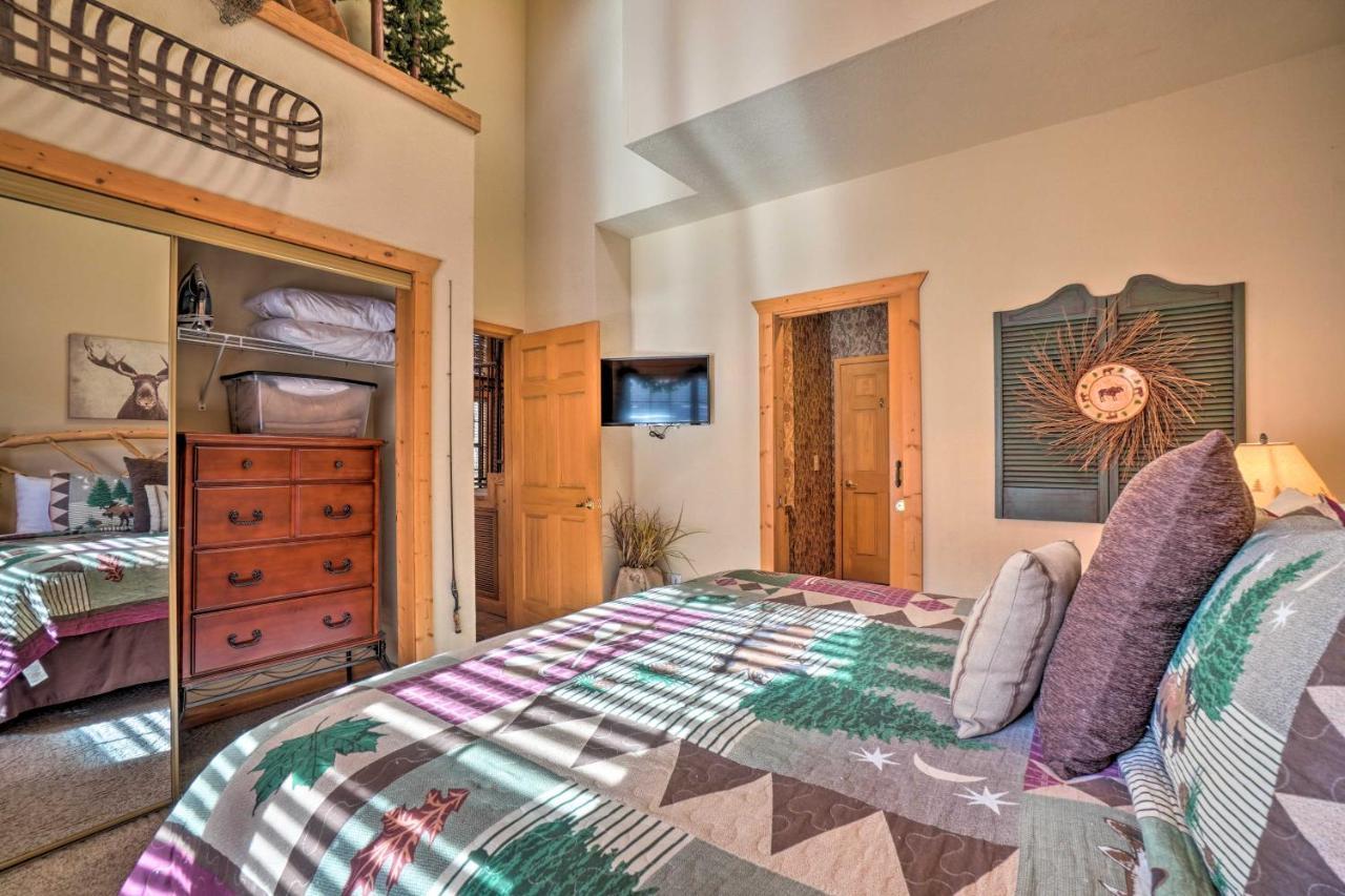 And Cozy Cabin About 1 Mi To Strip! * Branson