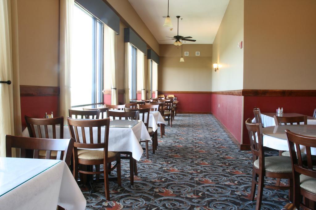 Grand Plaza Hotel