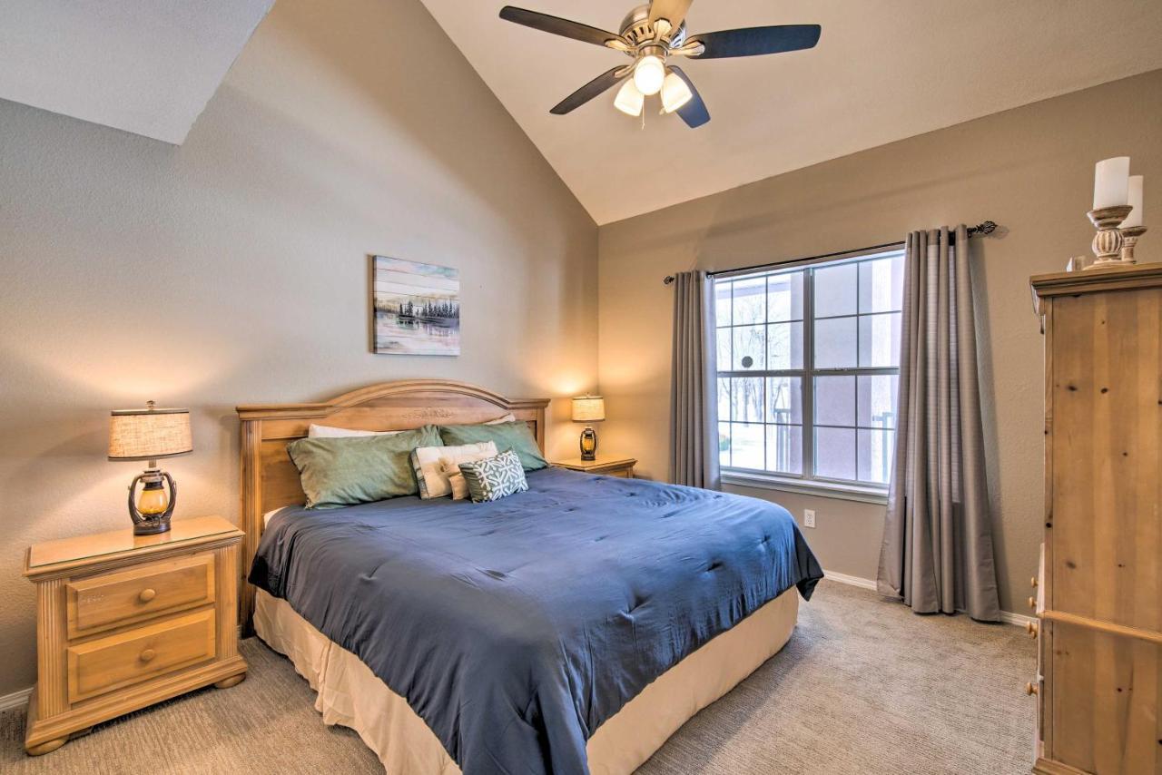Apartment And Sunroom And Pool Access, Walk To Marina *