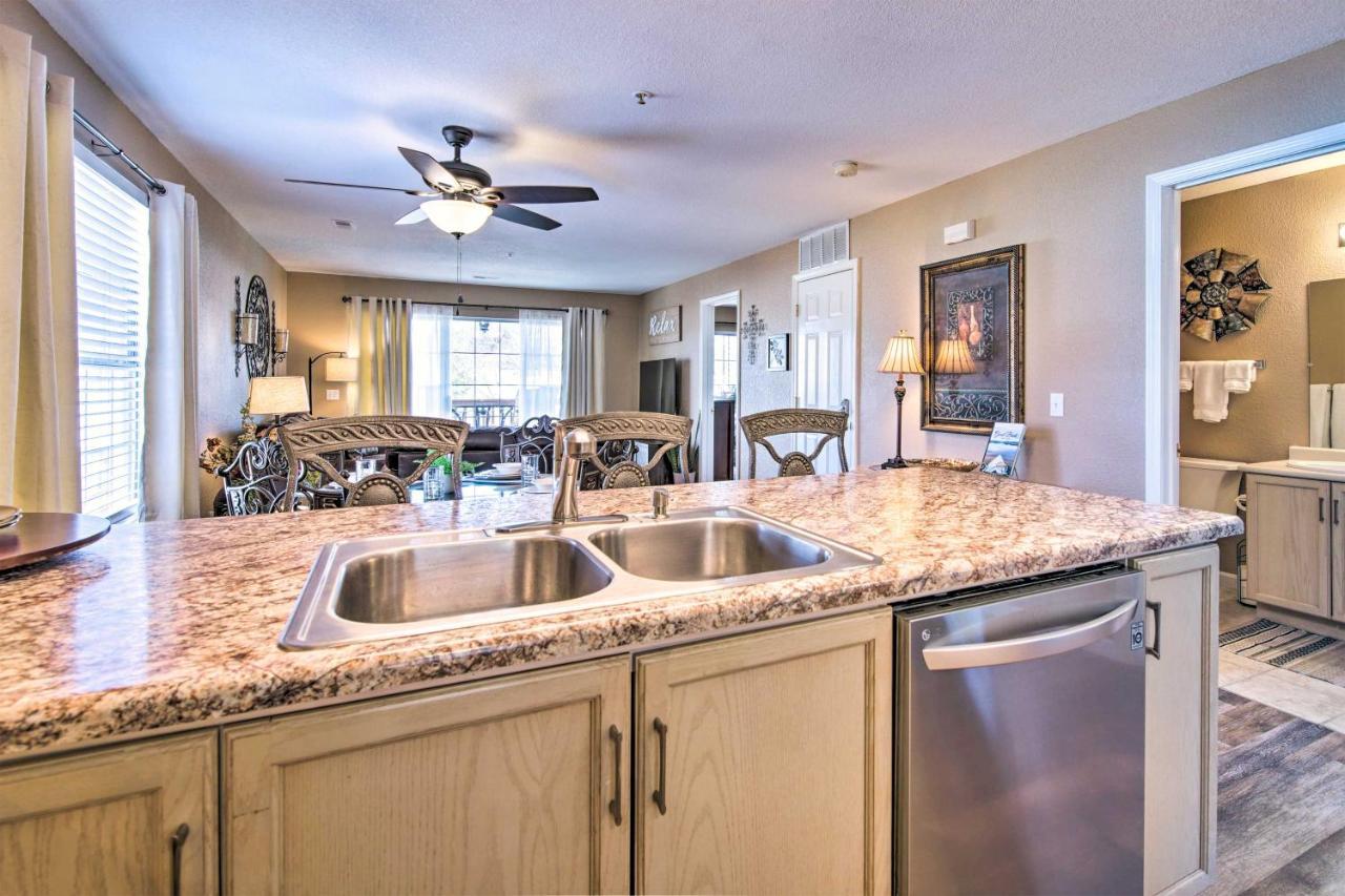 With Large Patio About 3 Mi To The Strip! Branson