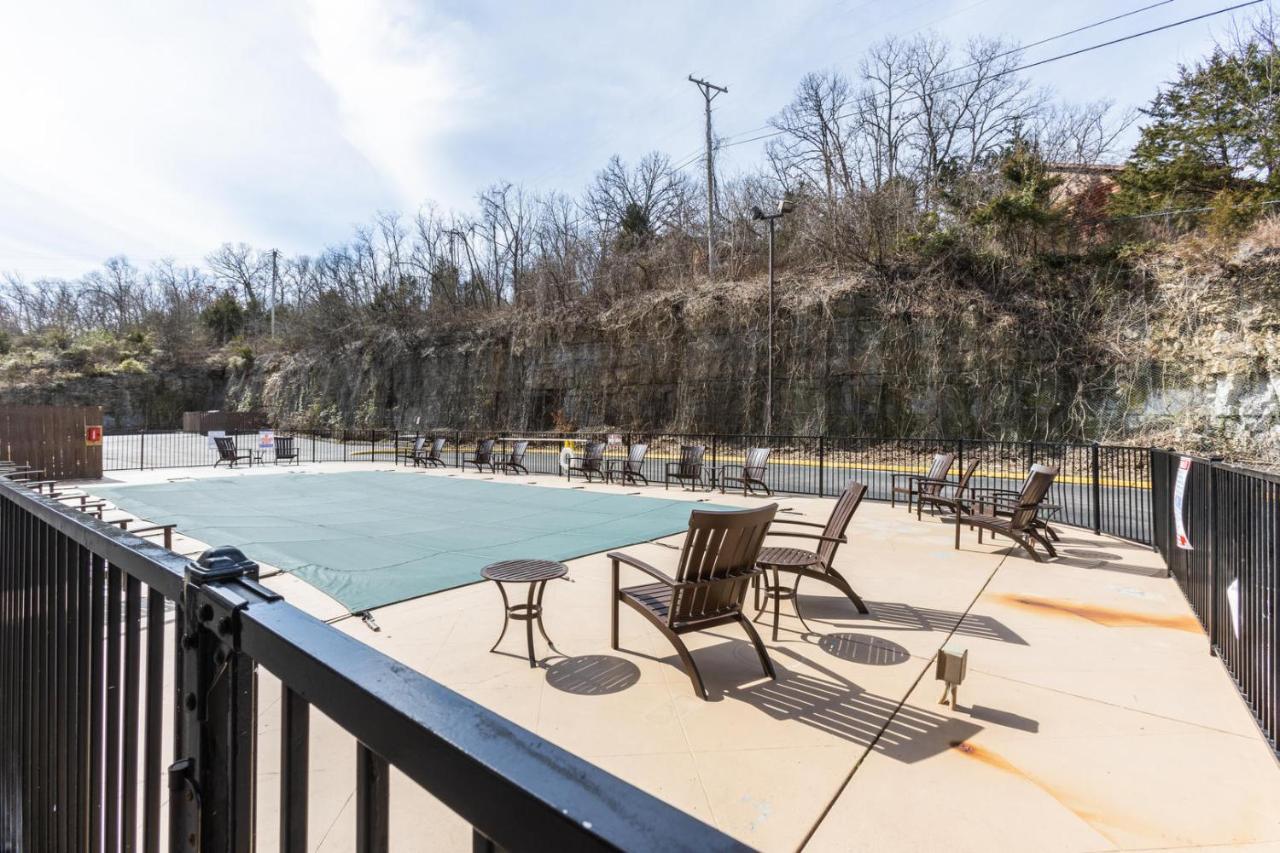 Holiday home Oak Ridge At *