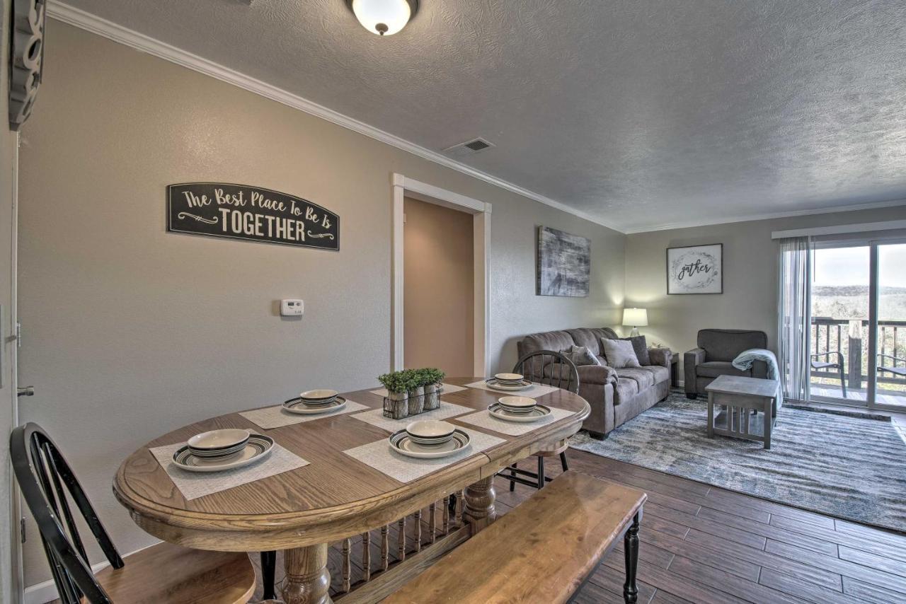 Escape With Shared Pool, 5 Mi To Lake!