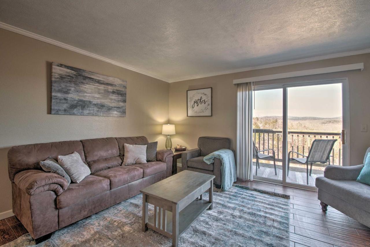 Apartment Escape With Shared Pool, 5 Mi To Lake! *