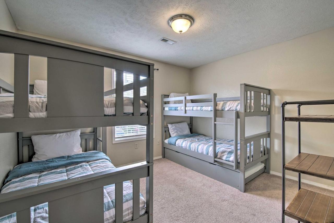 Escape With Shared Pool, 5 Mi To Lake! Branson