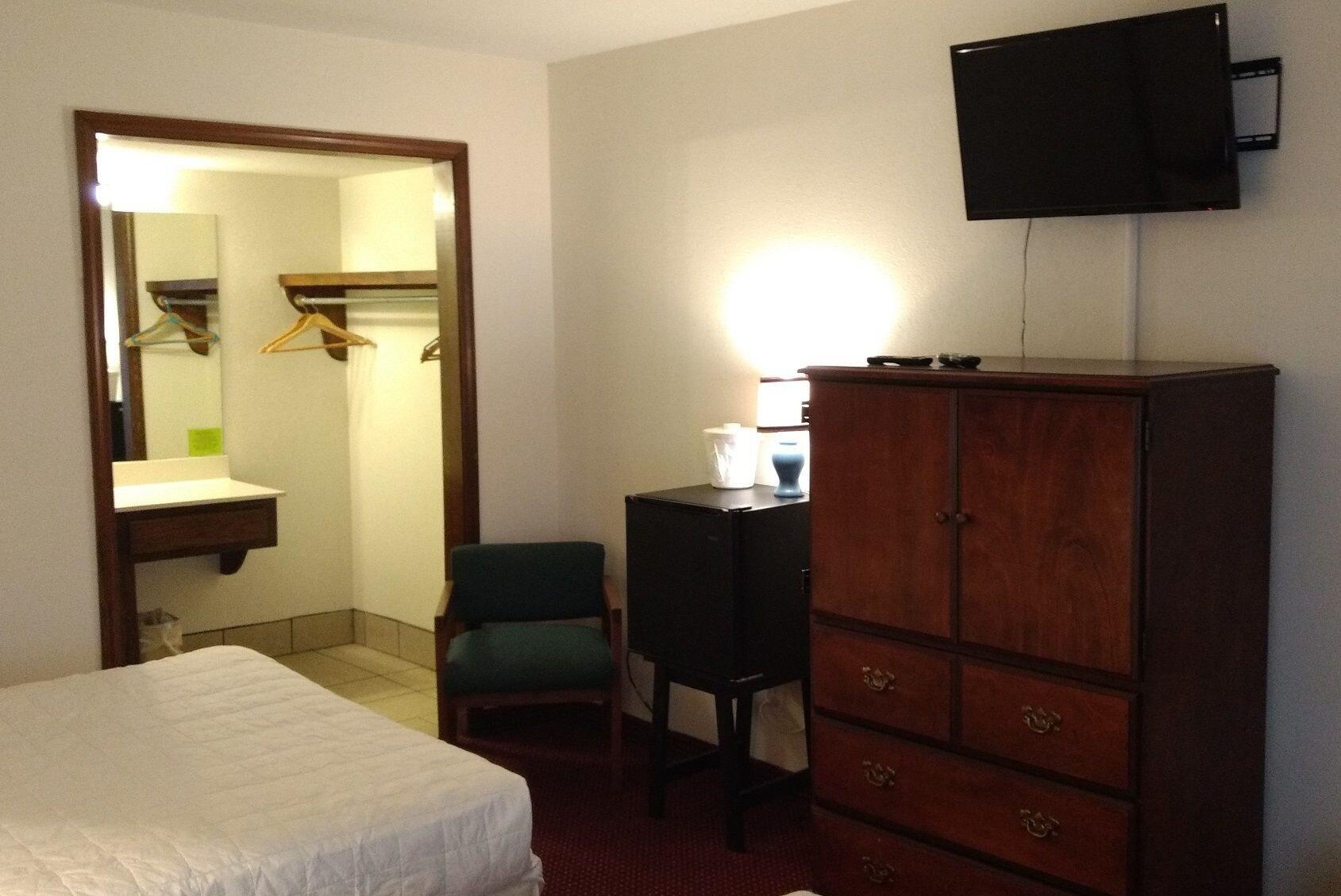 Victorian 2* Branson