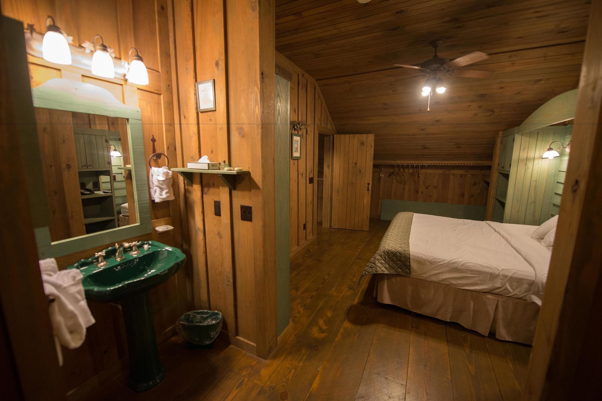 At Mountain, Trademark Collection By Wyndham Resort