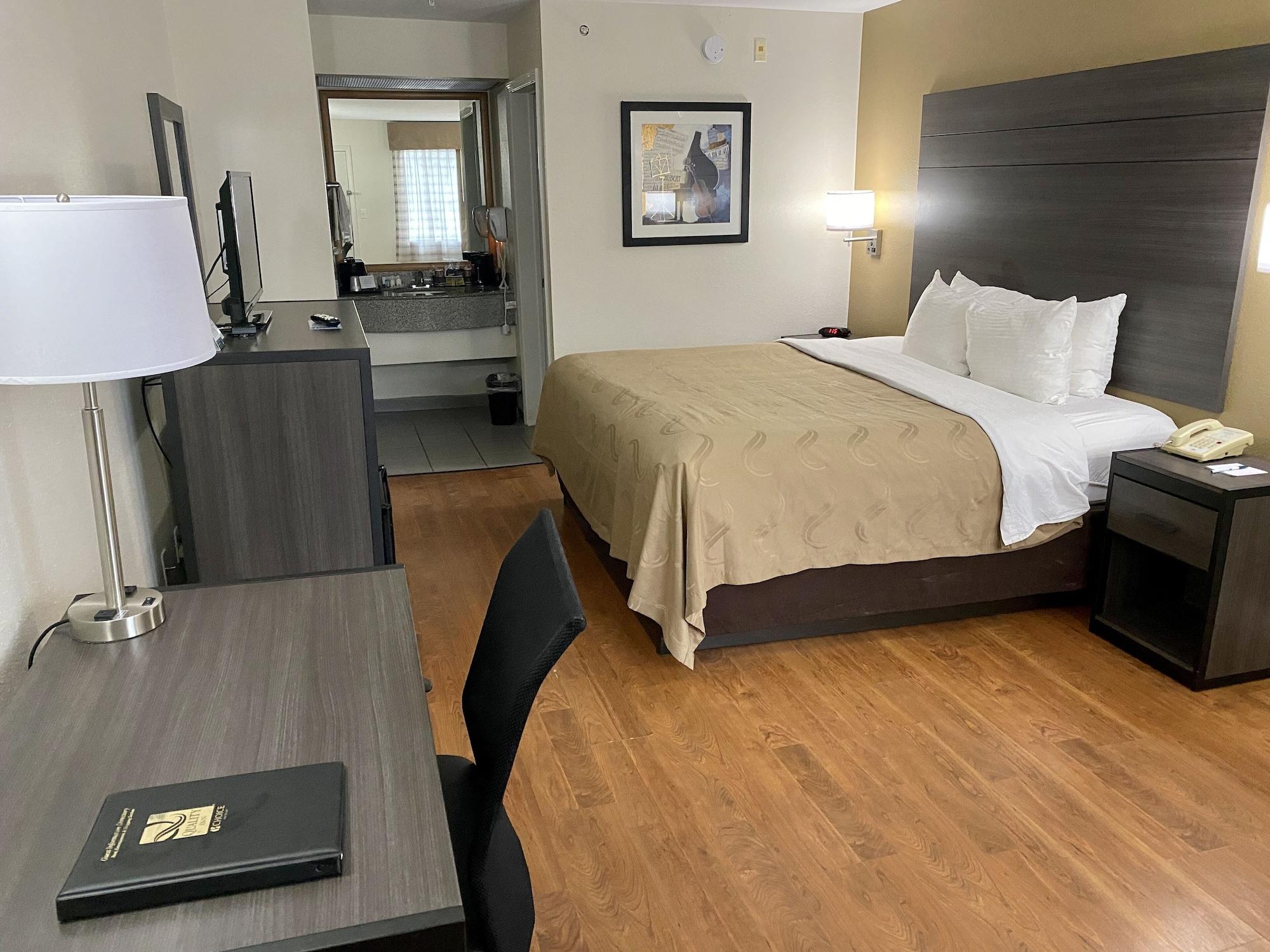Hotel Quality - Hwy 76