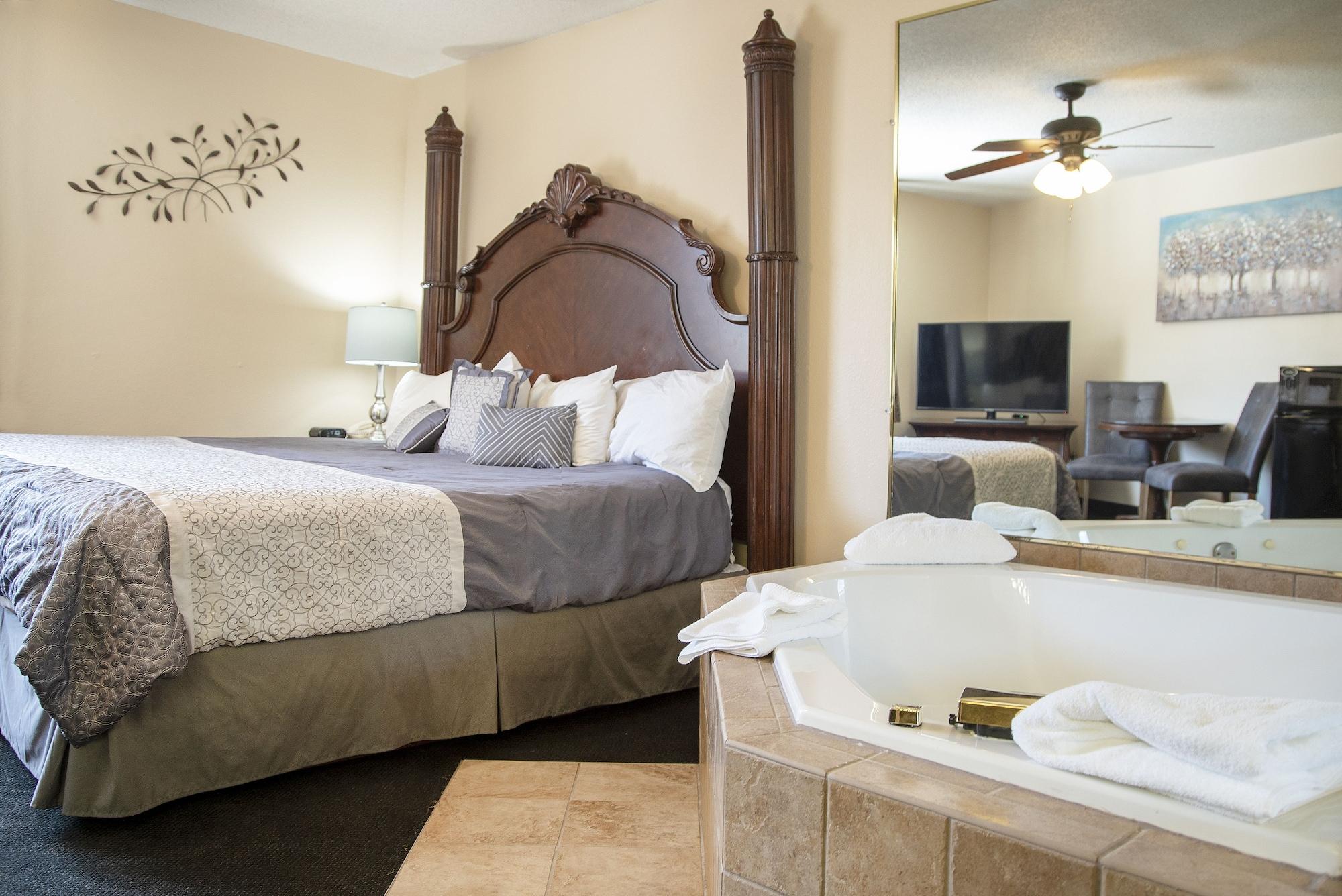 Hotel The Stone Castle & Conference Center 3*