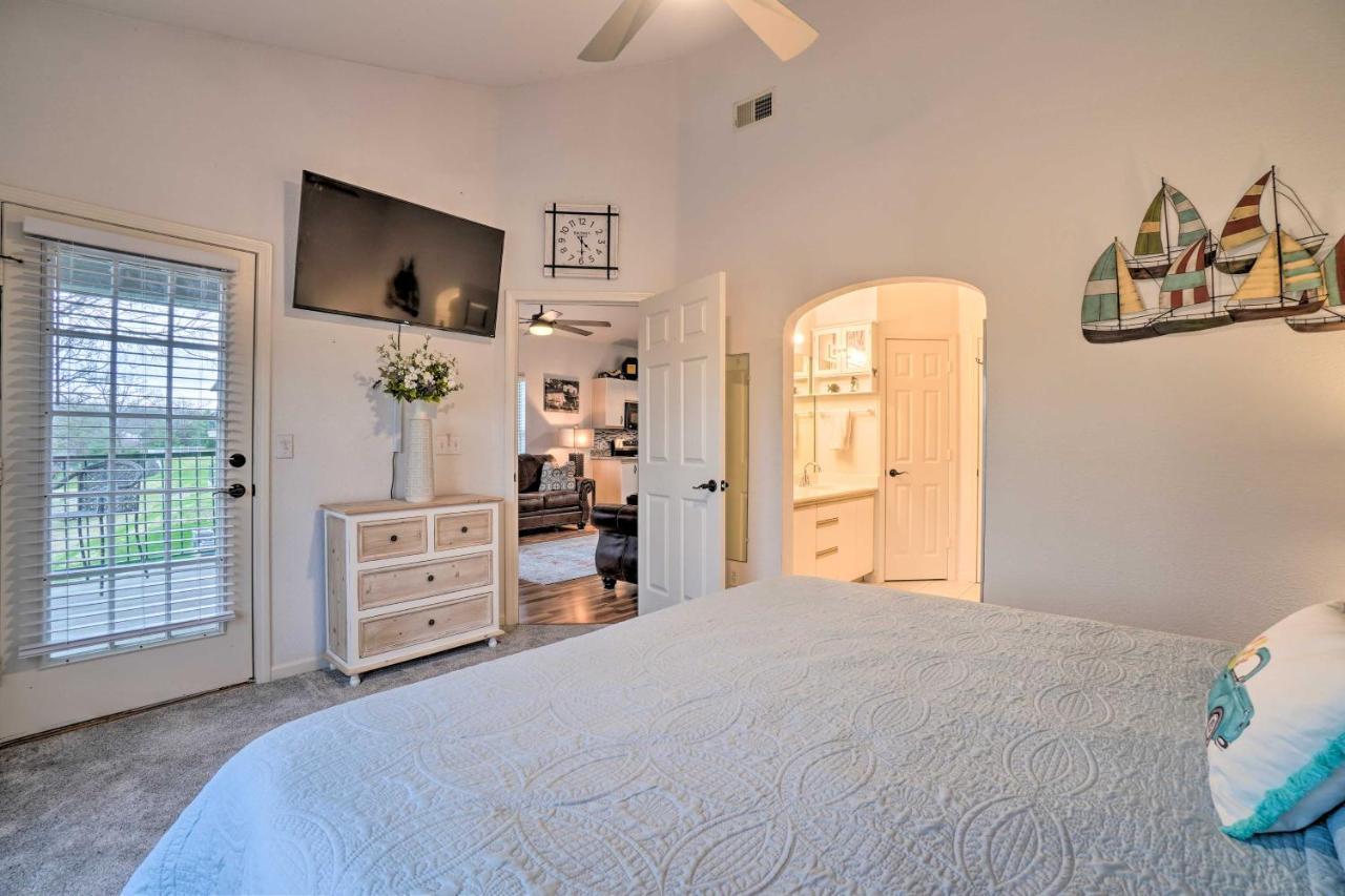 Serene Penthouse With Access And Views! Apartment *