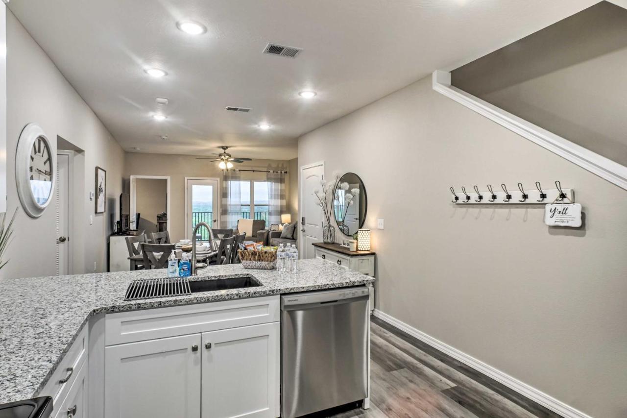 Chic Retreat About 4 Mi To Silver Dollar *