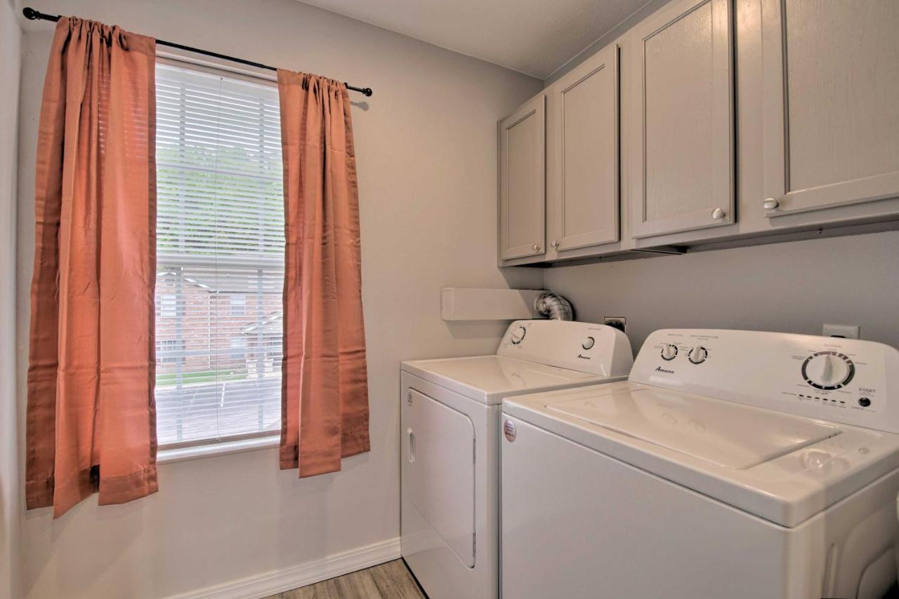 Bright Vacation With Balcony And Views! Apartment Branson