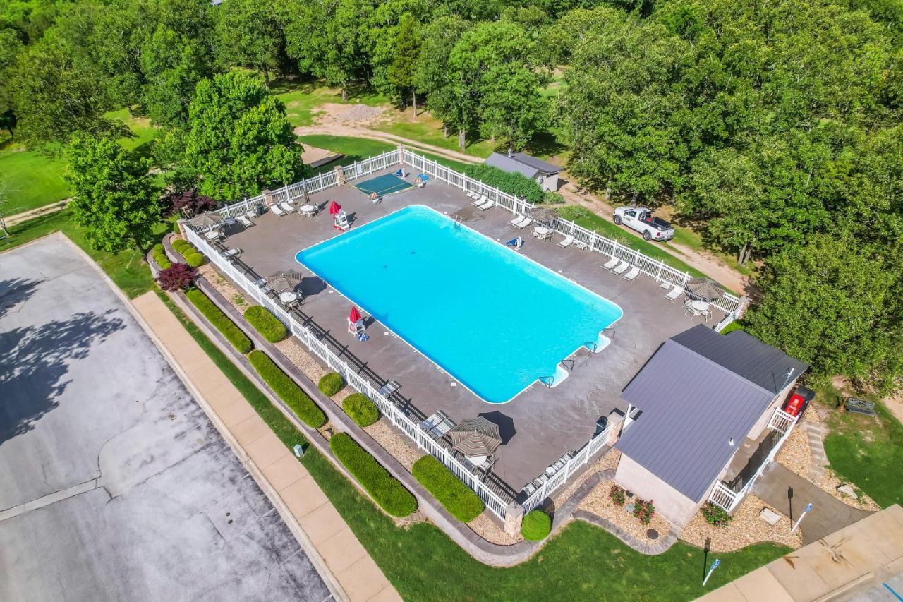Cozy Ozark Getaway Hotel