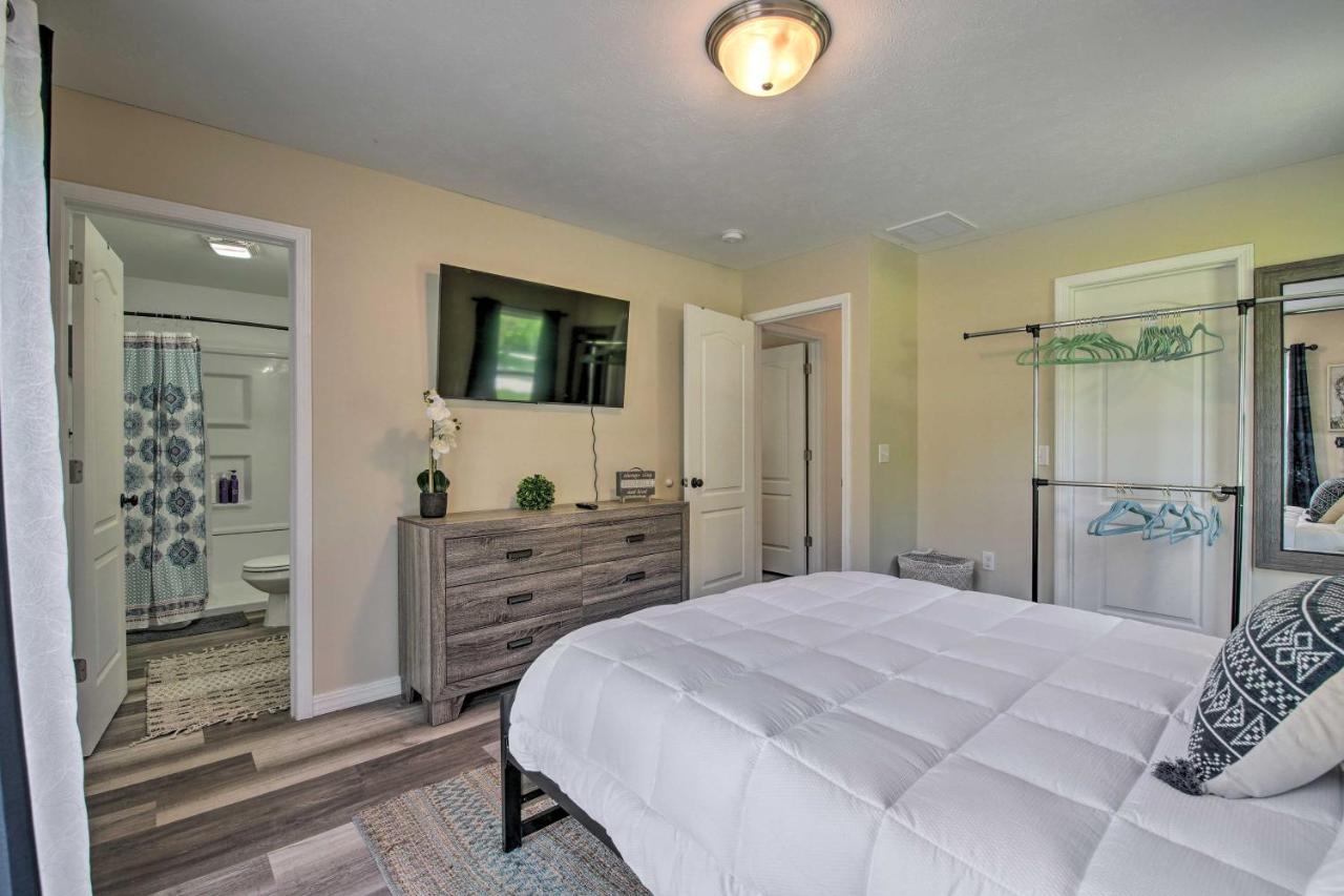 With Patio And Fire Pit 7 Mi To Downtown * Branson