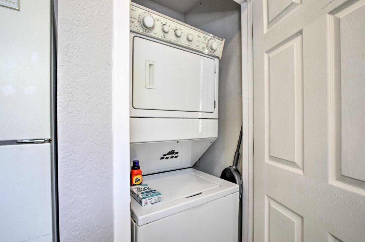 Retreat With Pool Access About 3 Mi To Dtwn Apartment Branson
