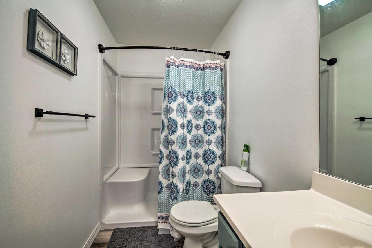 Holiday home With Patio And Fire Pit 7 Mi To Downtown Branson