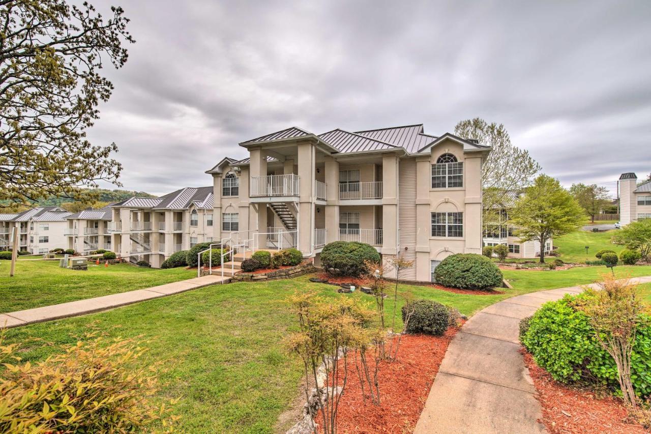 Cozy And Deluxe Balcony And Pool Access Apartment Branson
