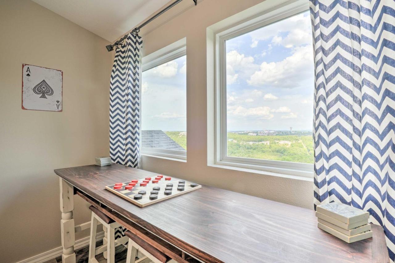 Chic Retreat About 4 Mi To Silver Dollar Apartment Branson