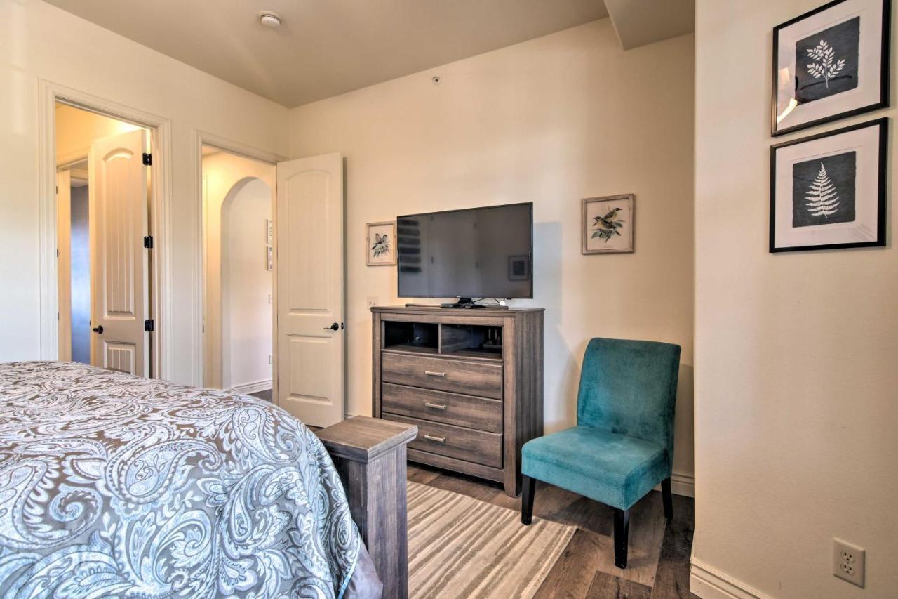 Luxe Retreat With Mtn Views And Pool Access! * Branson