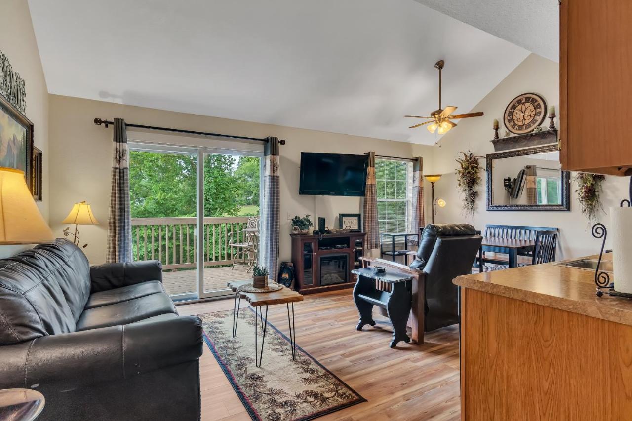 Tuscany On Taneycomo Branson