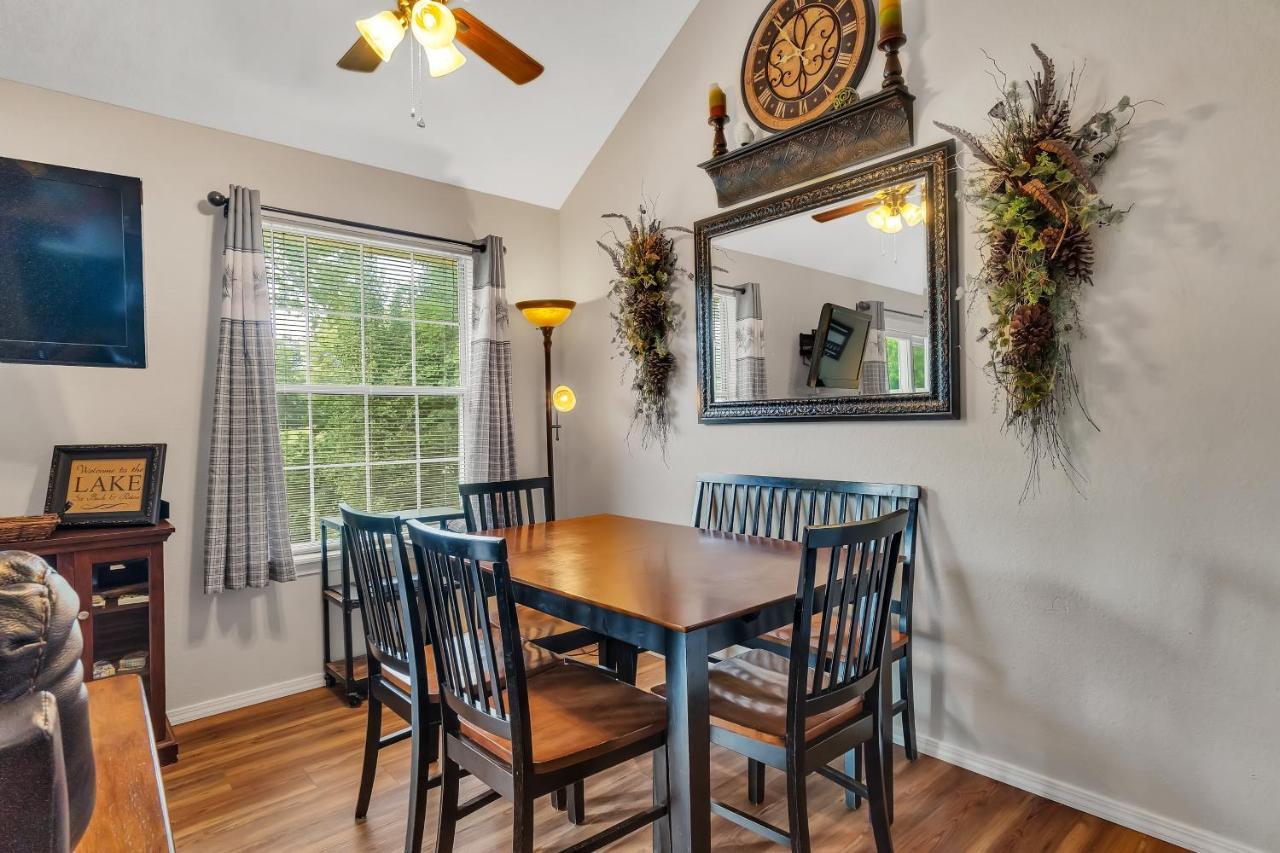 Tuscany On Taneycomo Branson