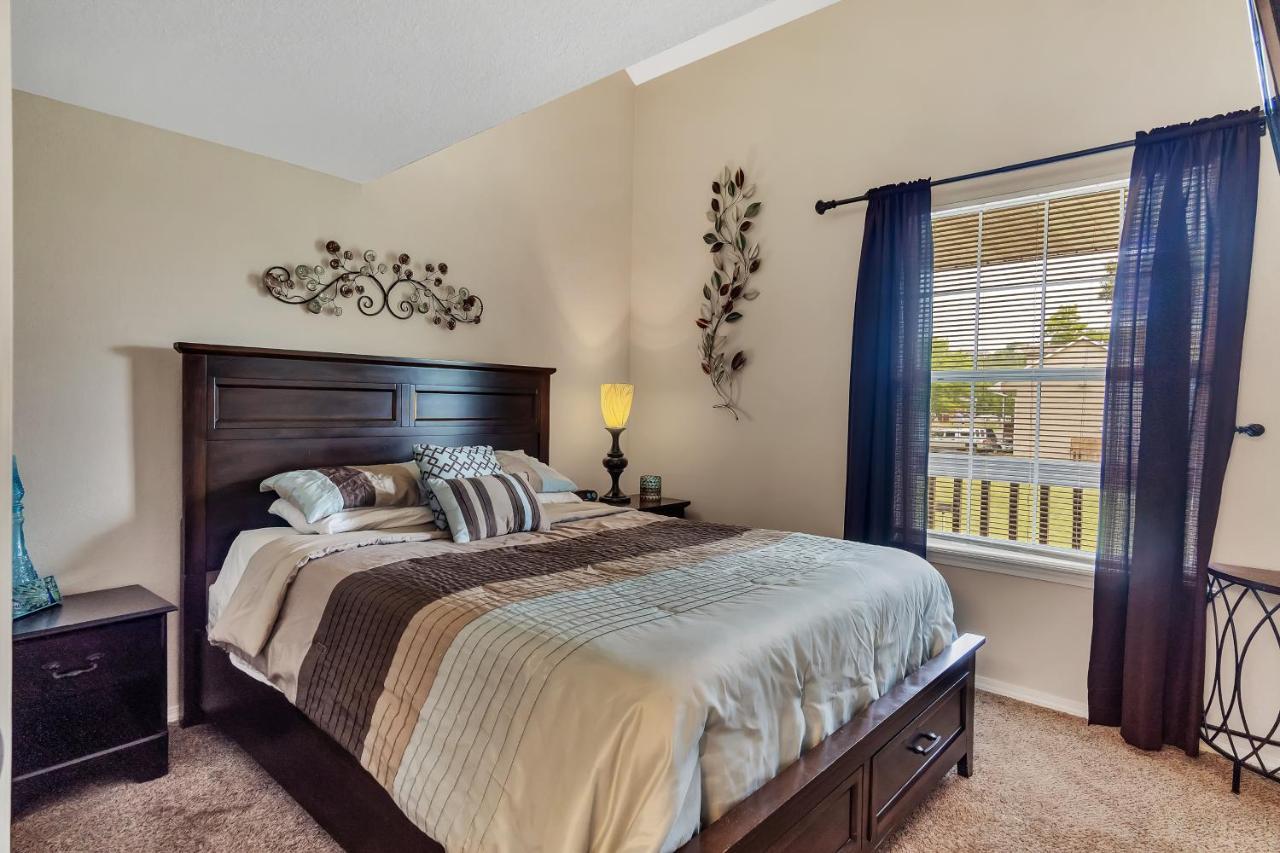 Tuscany On Taneycomo Branson