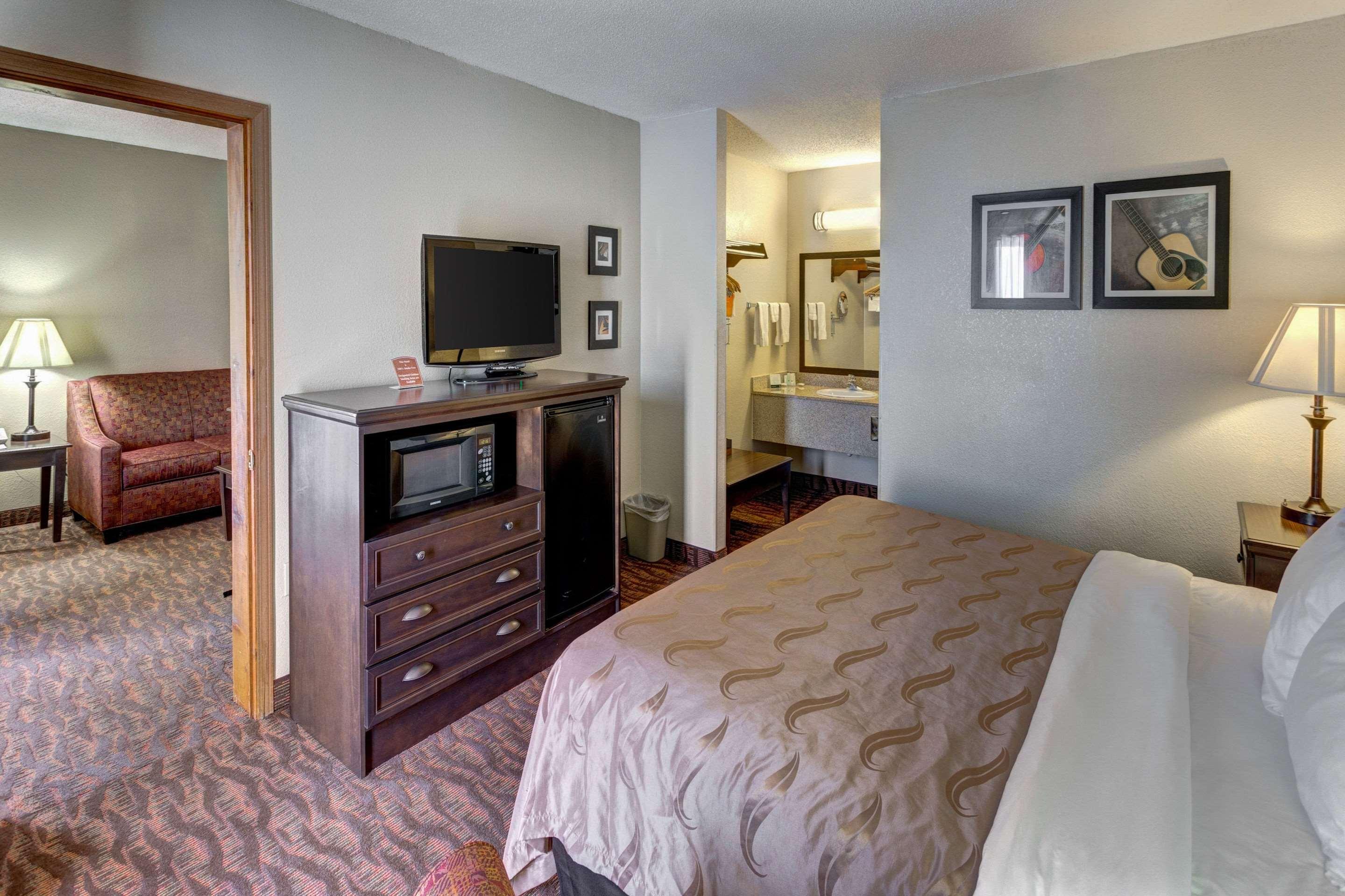 Inn Quality West 3*