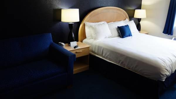 Rodeway Branson, Brick House Branson