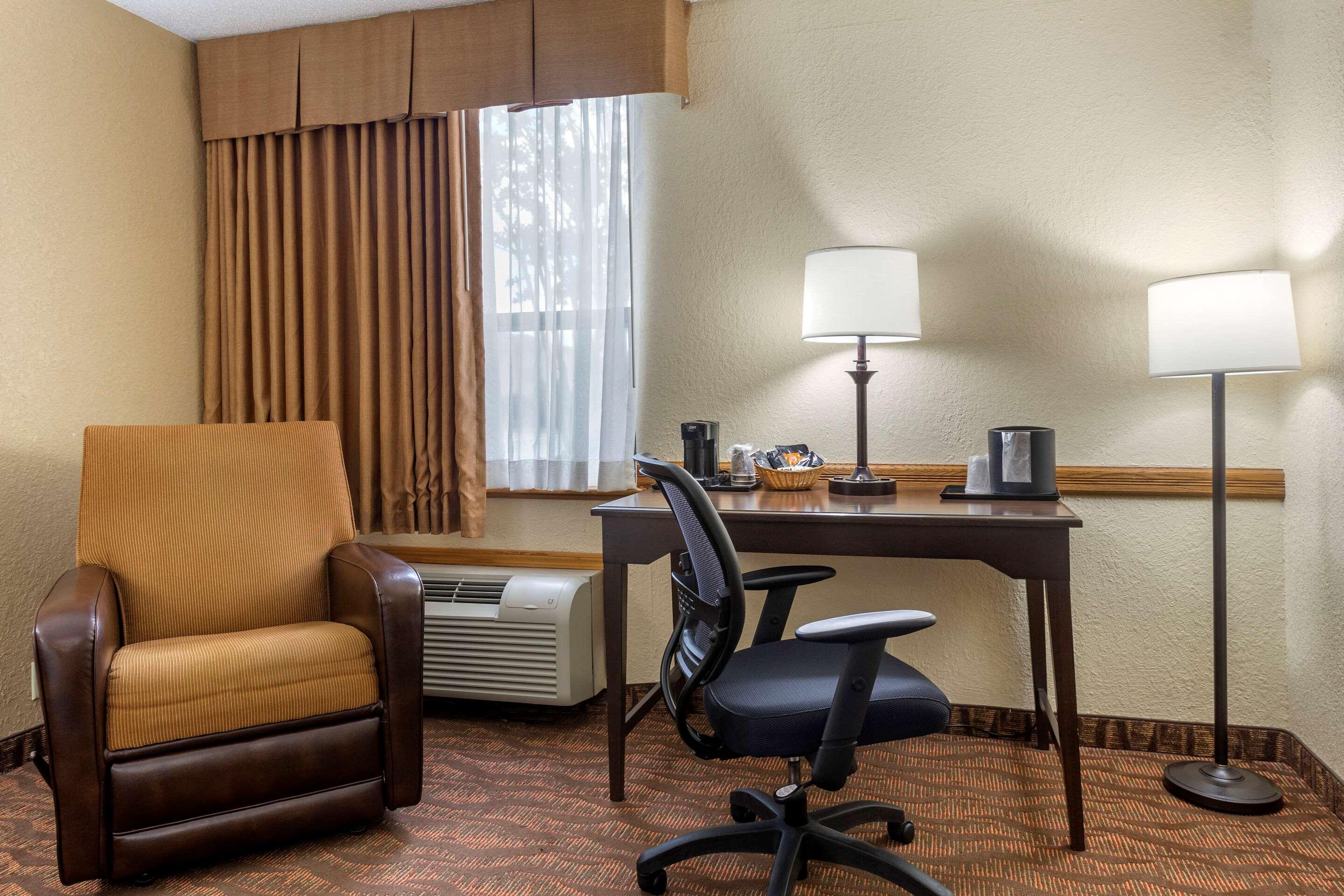 Comfort At Thousand Hills Inn 2*