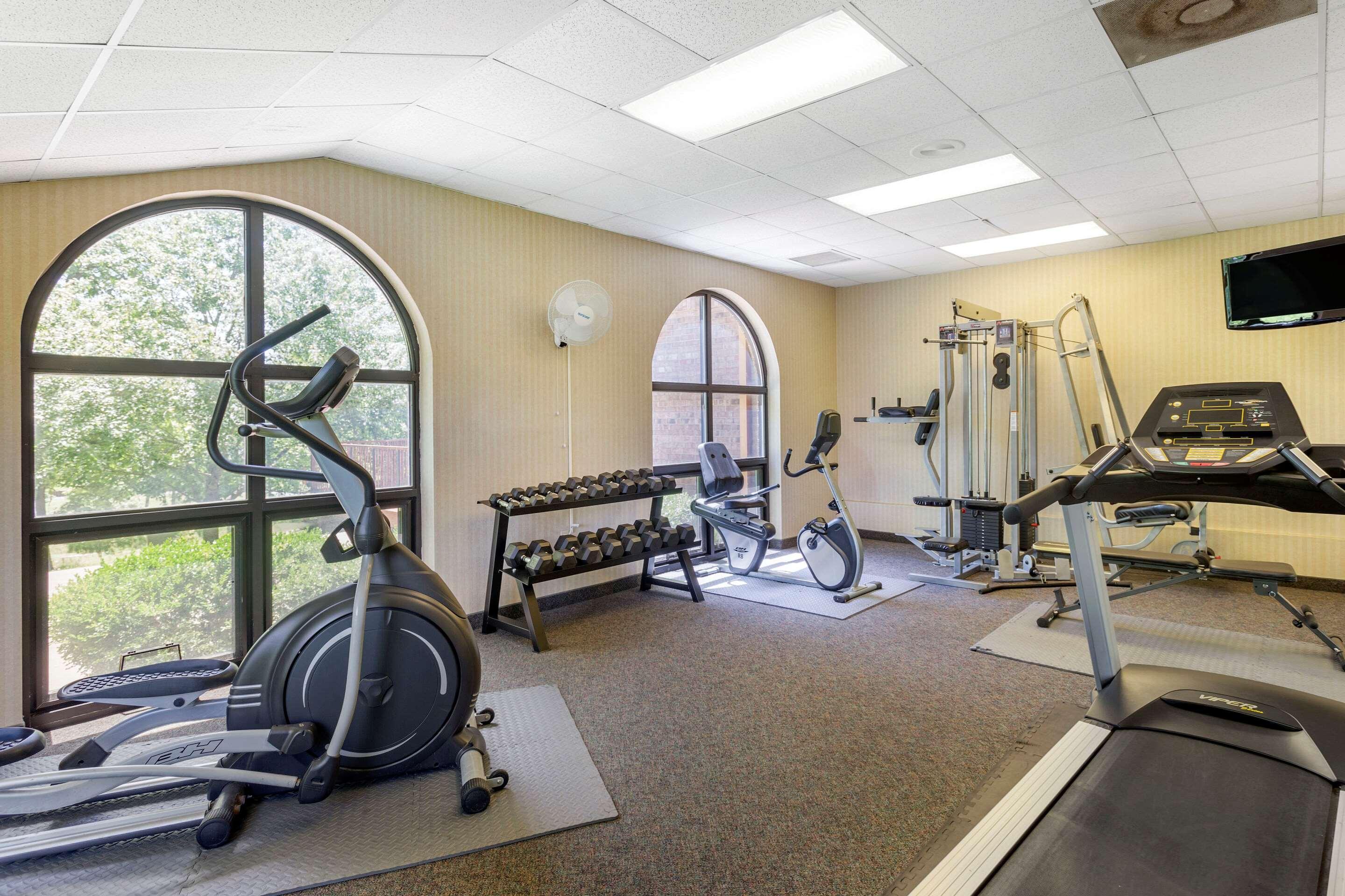 Comfort At Thousand Hills Inn