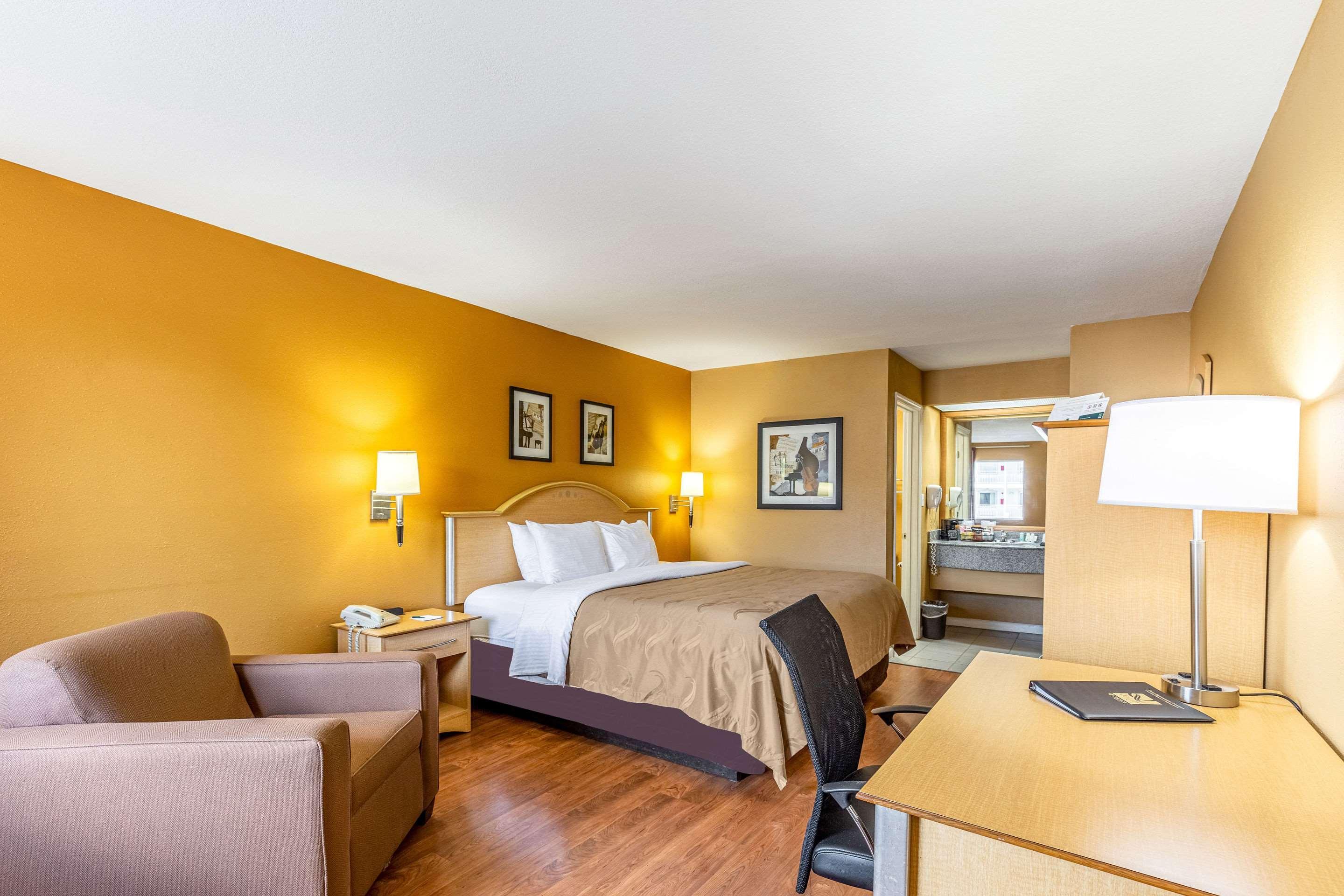Quality - Hwy 76 Hotel Branson