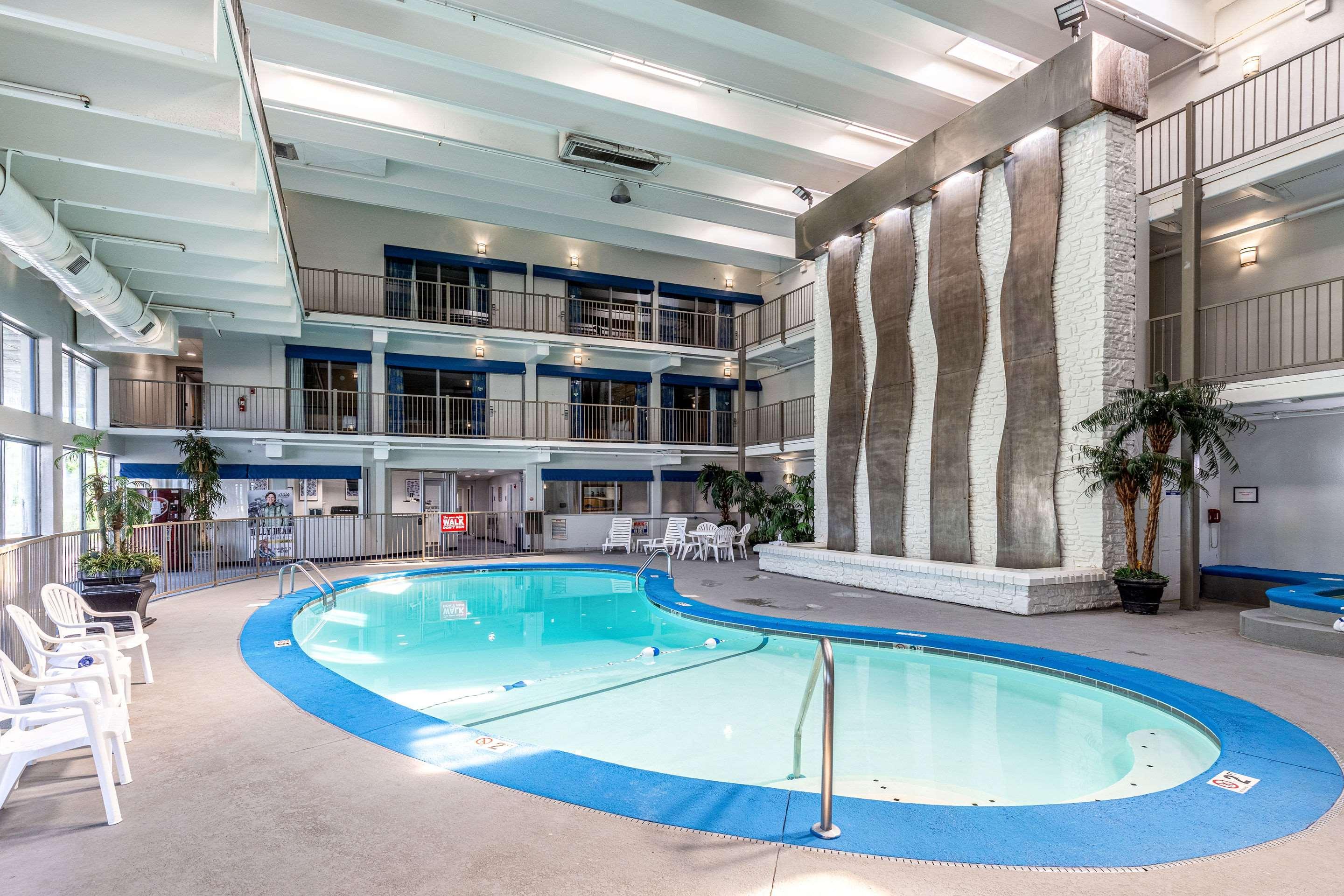 Hotel Quality - Hwy 76 2*
