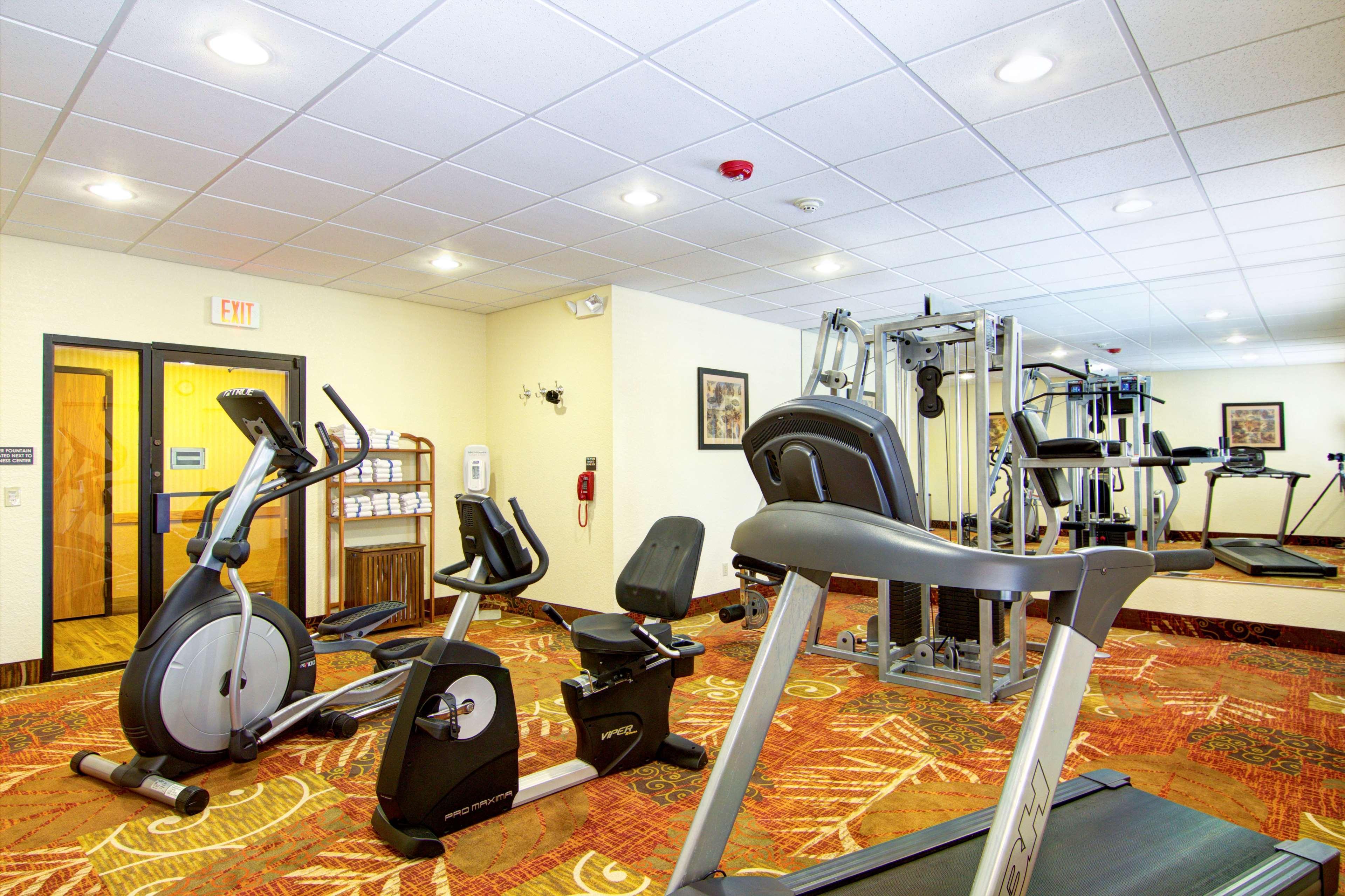 Western Center Pointe Hotel Branson