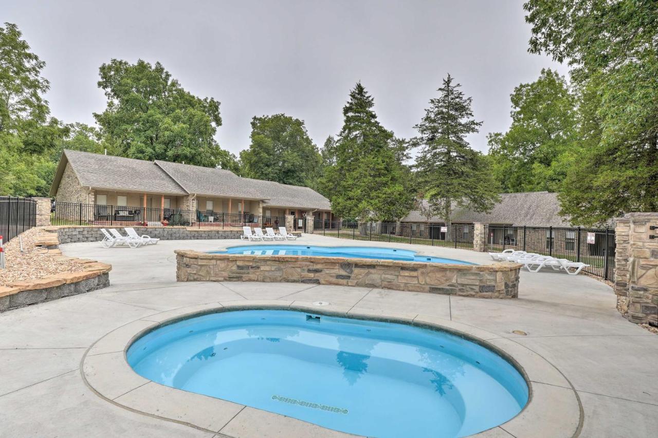 The Cozy With Taneycomo Access!