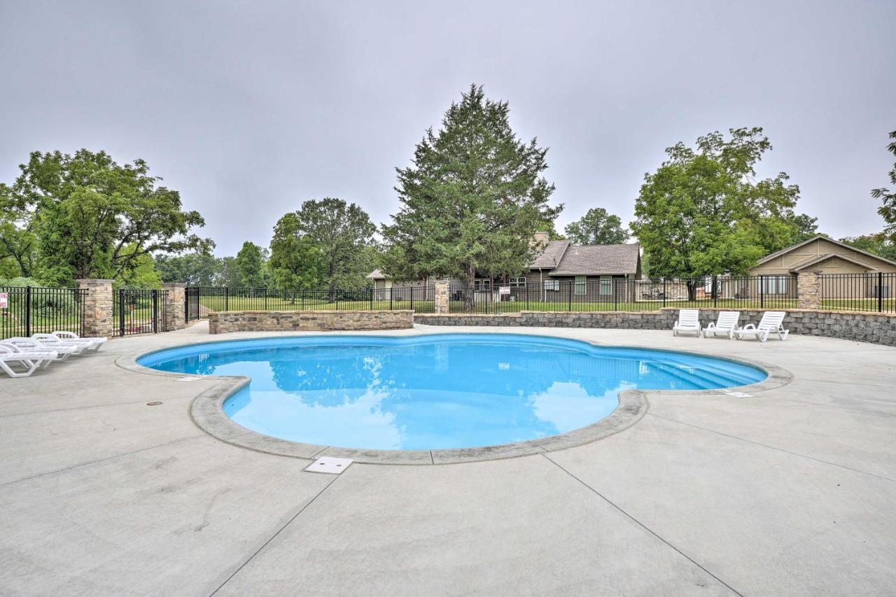 The Cozy With Taneycomo Access! * Branson