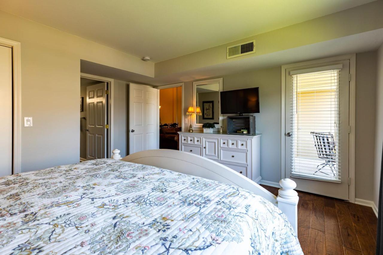 B 59-11 3rd Night & Golf Free In Sept Oct-awesome New Listing-3bd 3ba Beauty-close To Sdc & Strip Holiday home