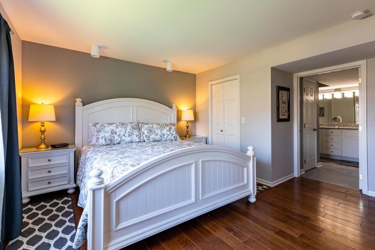 B 59-11 3rd Night & Golf Free In Sept Oct-awesome New Listing-3bd 3ba Beauty-close To Sdc & Strip