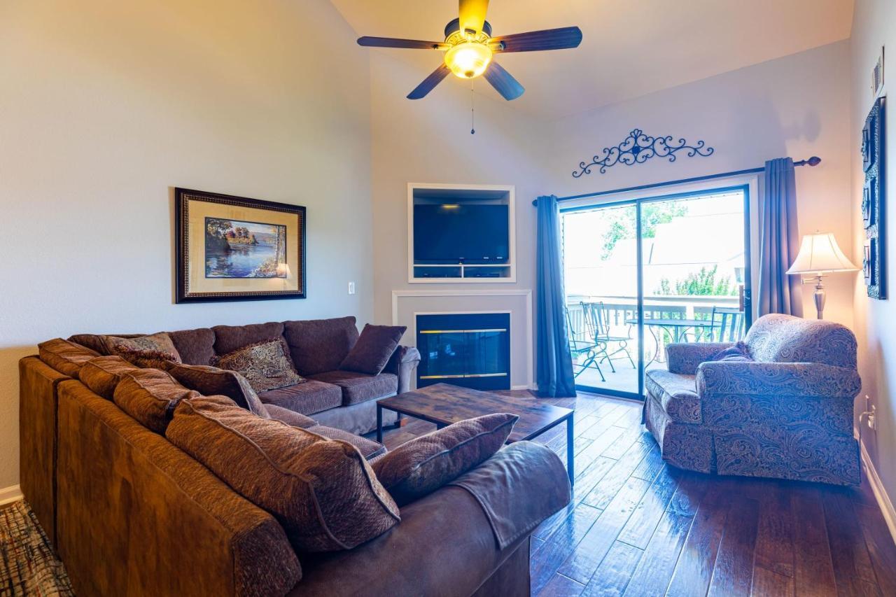 B 59-11 3rd Night & Golf Free In Sept Oct-awesome New Listing-3bd 3ba Beauty-close To Sdc & Strip * Branson