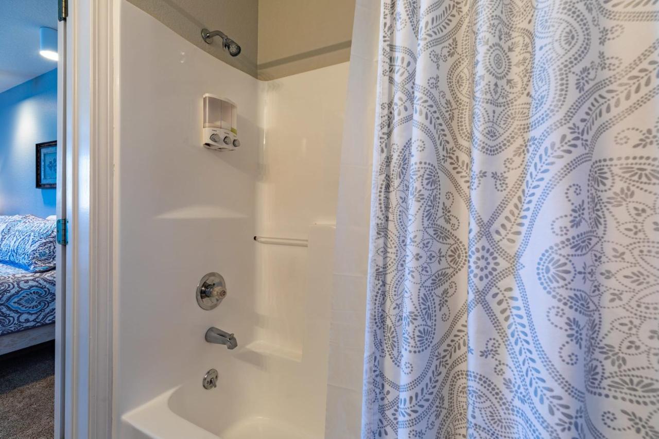 B 59-11 3rd Night & Golf Free In Sept Oct-awesome New Listing-3bd 3ba Beauty-close To Sdc & Strip Branson