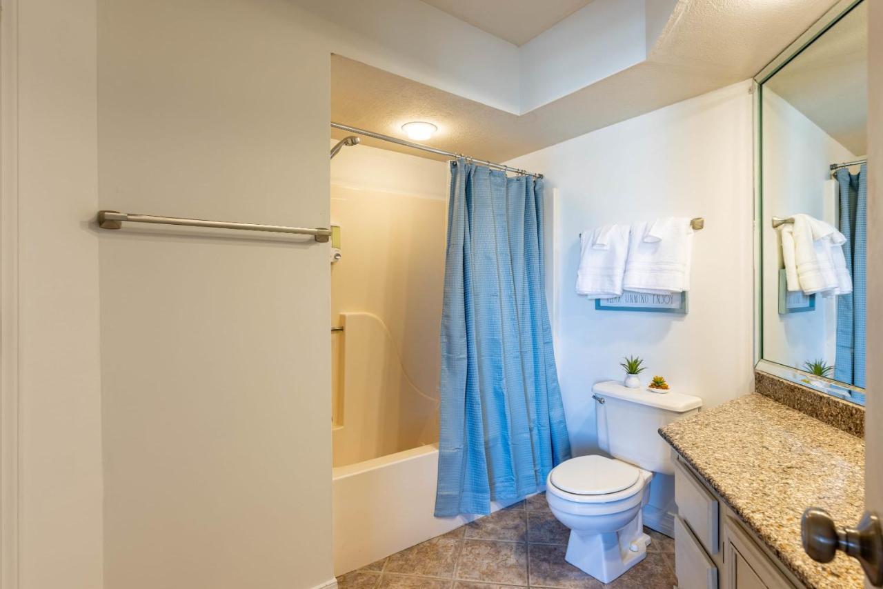 Villa B 32-1 Spacious Close To Pool *