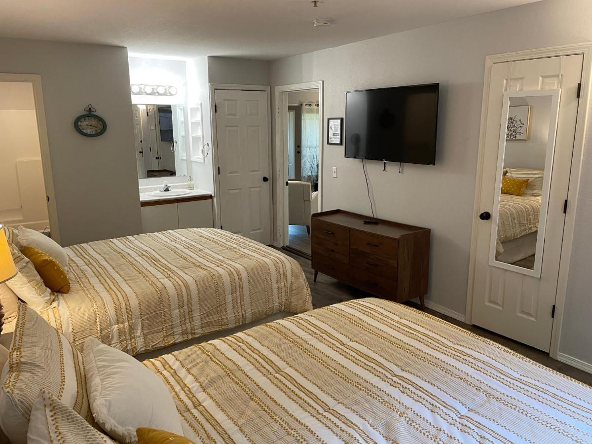 New Owner Special/newly Updated Beautiful Apartment *
