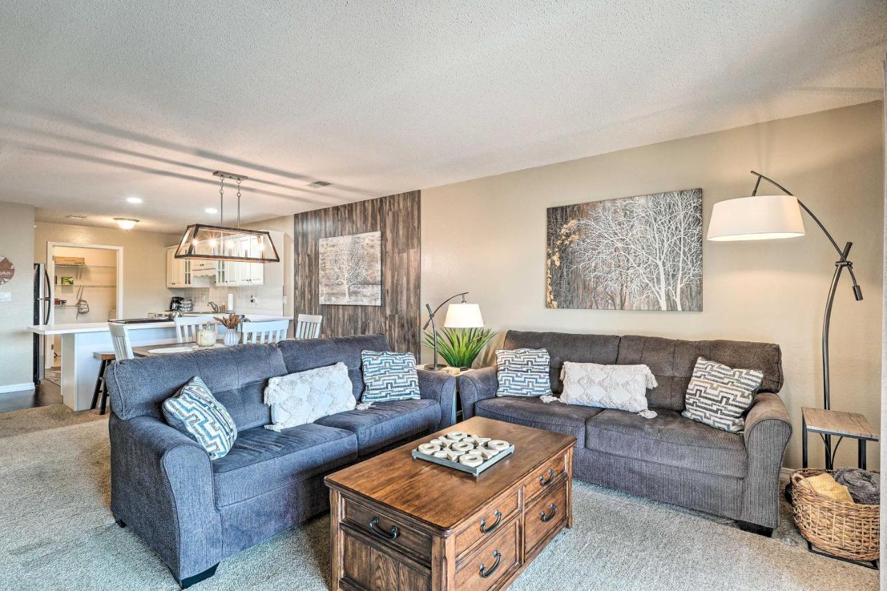 With On-site Golf Course Access! Apartment Branson