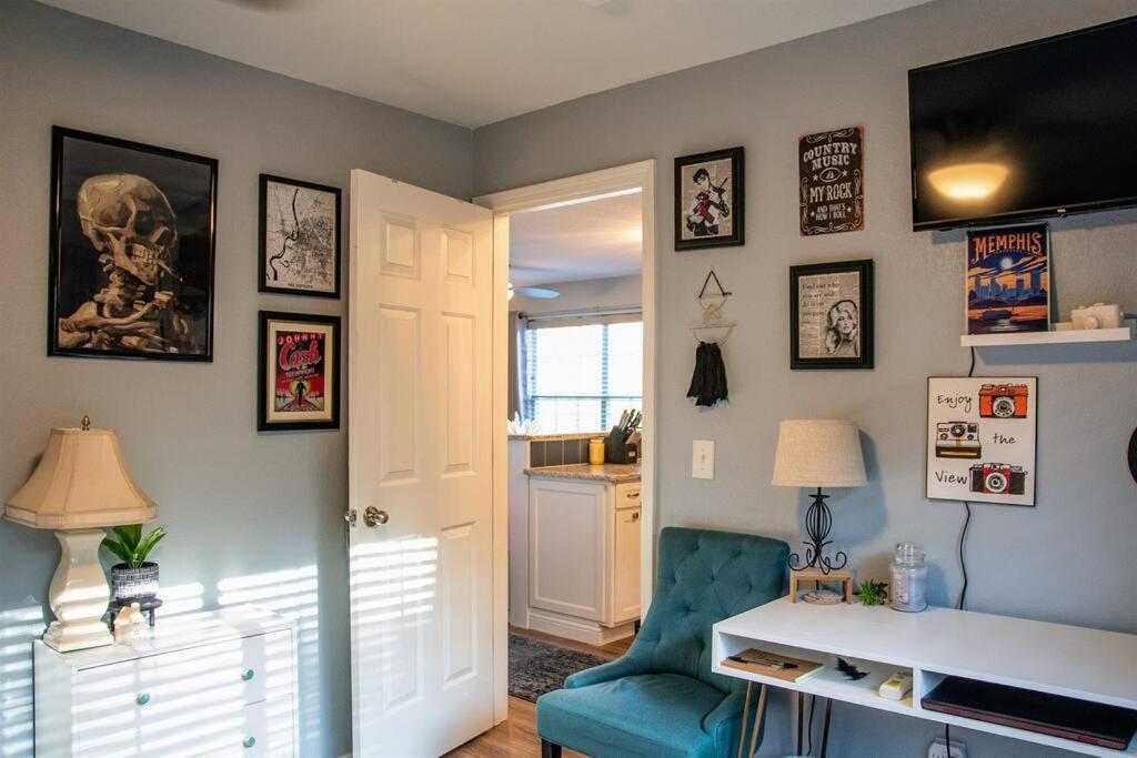 The Bandwagon- Newly Remodeled Near Lake Taneycomo * Branson