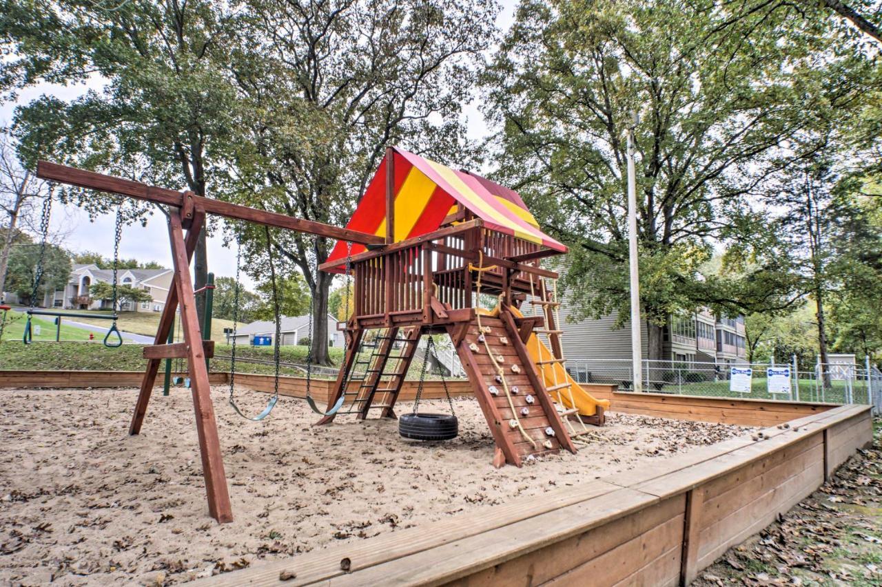 With On-site Golf Course Access! Apartment