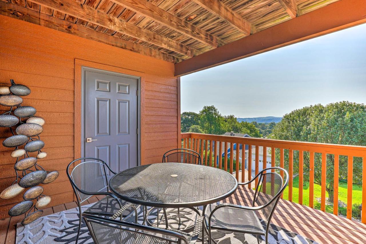 With On-site Golf Course Access! Apartment Branson