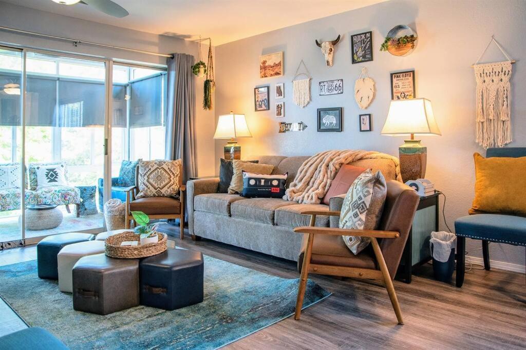 Apartment The Bandwagon- Newly Remodeled Near Lake Taneycomo