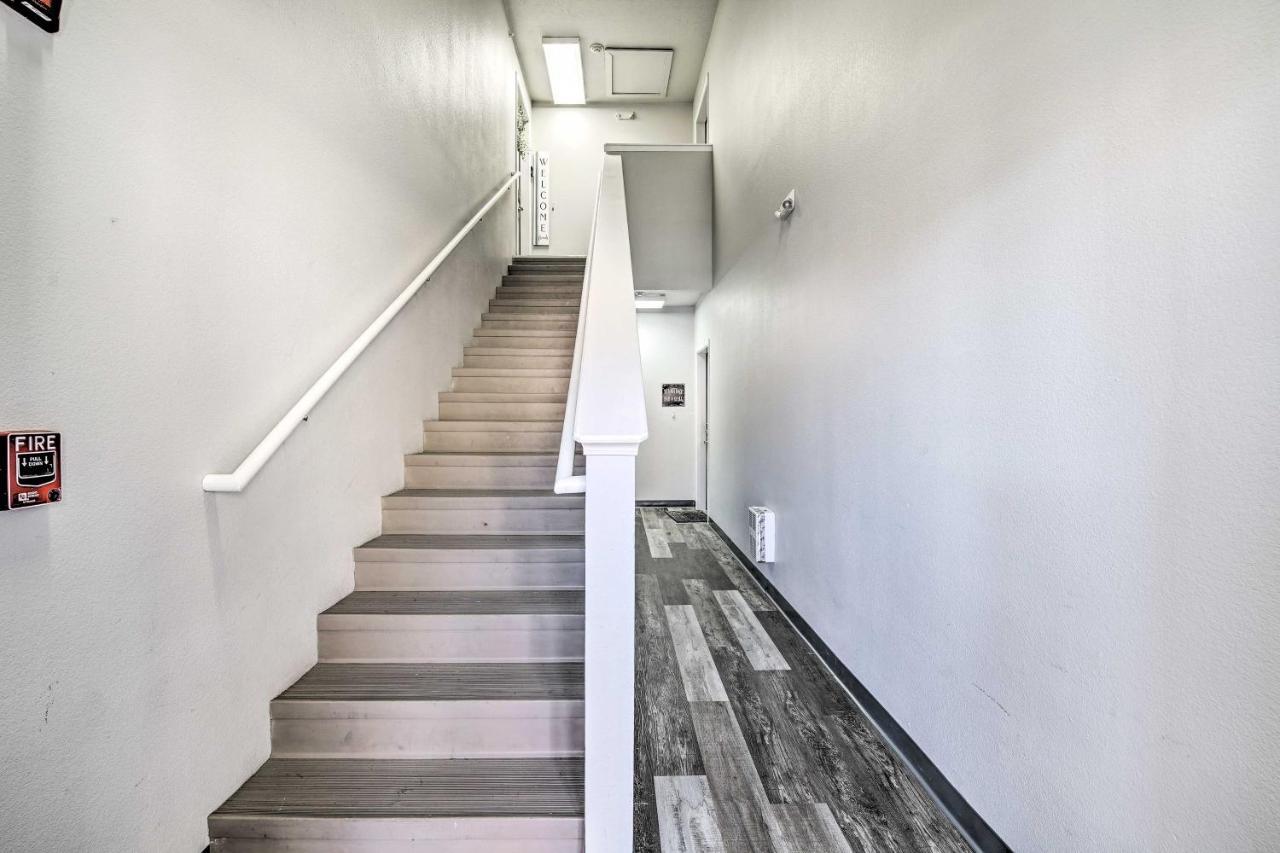 Pet-friendly With Shared Pool! *
