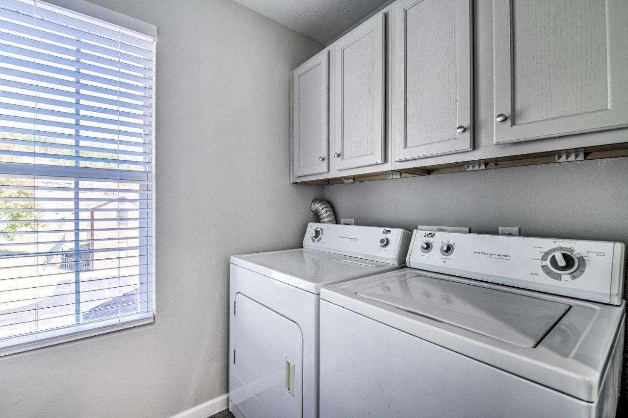 Pet-friendly With Shared Pool! *