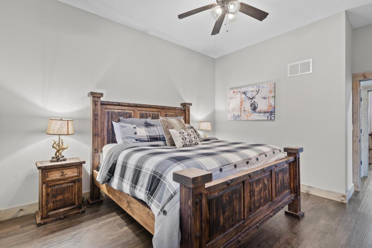 Lodge Lakefront Haven Branson