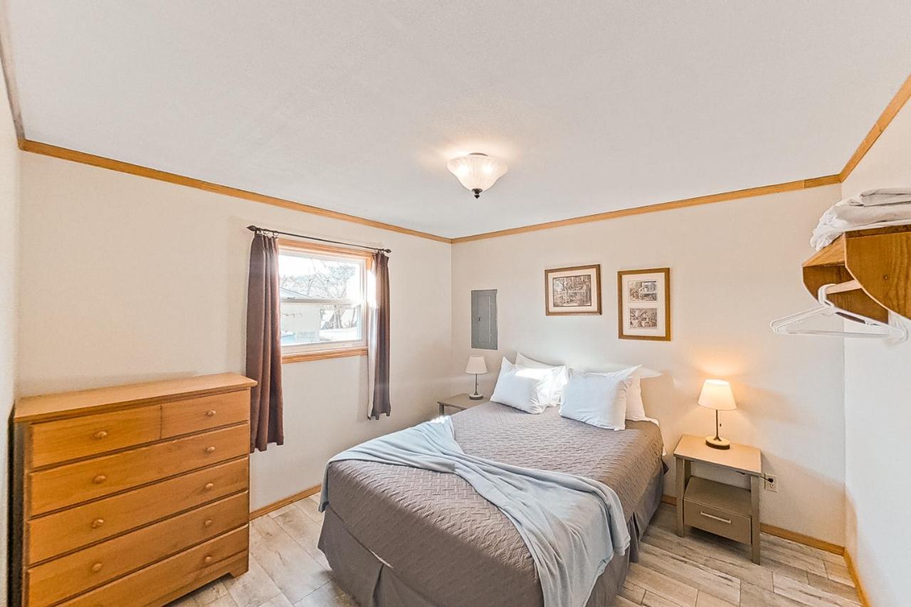 Holiday home White Wing Cabin 2 Branson