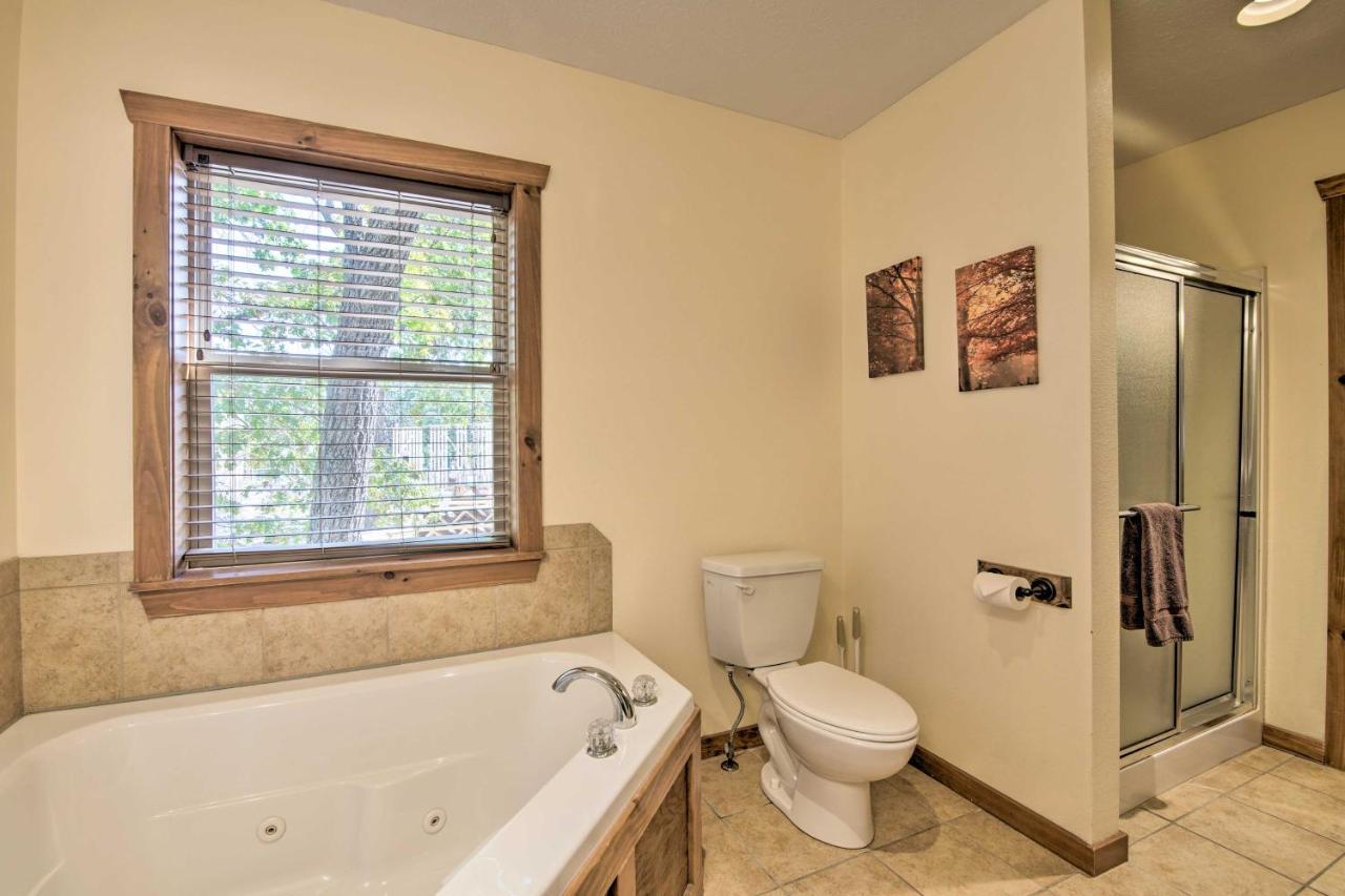 Holiday home Cozy Rustic River Family Retreat Near Sdc!